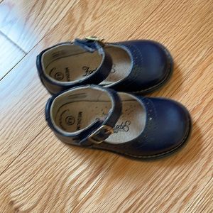Footmates size 4.5 toddler Mary Janes